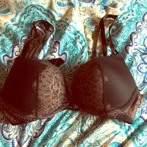 Victoria’s Secret Bombshell Bra